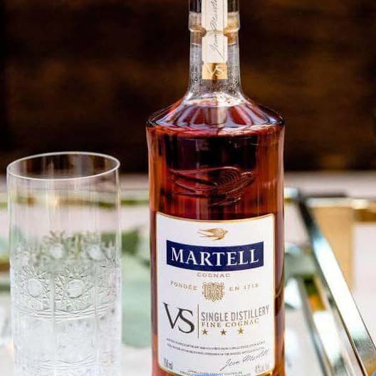 Коньяк Martell VS в коробке 0,7л 40% купить