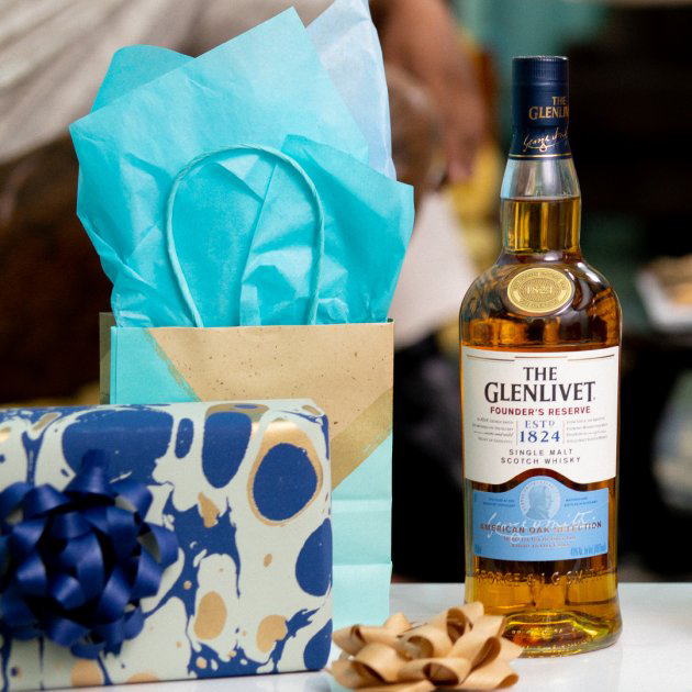 Виски The Glenlivet Founder's Reserve 0,7 л 40% в коробке купить