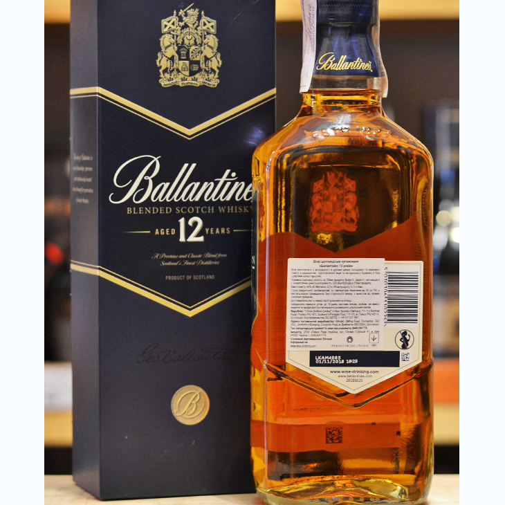 Виски Ballantine's 12 лет выдержки 0,7л 40% в подарочной упаковке купить
