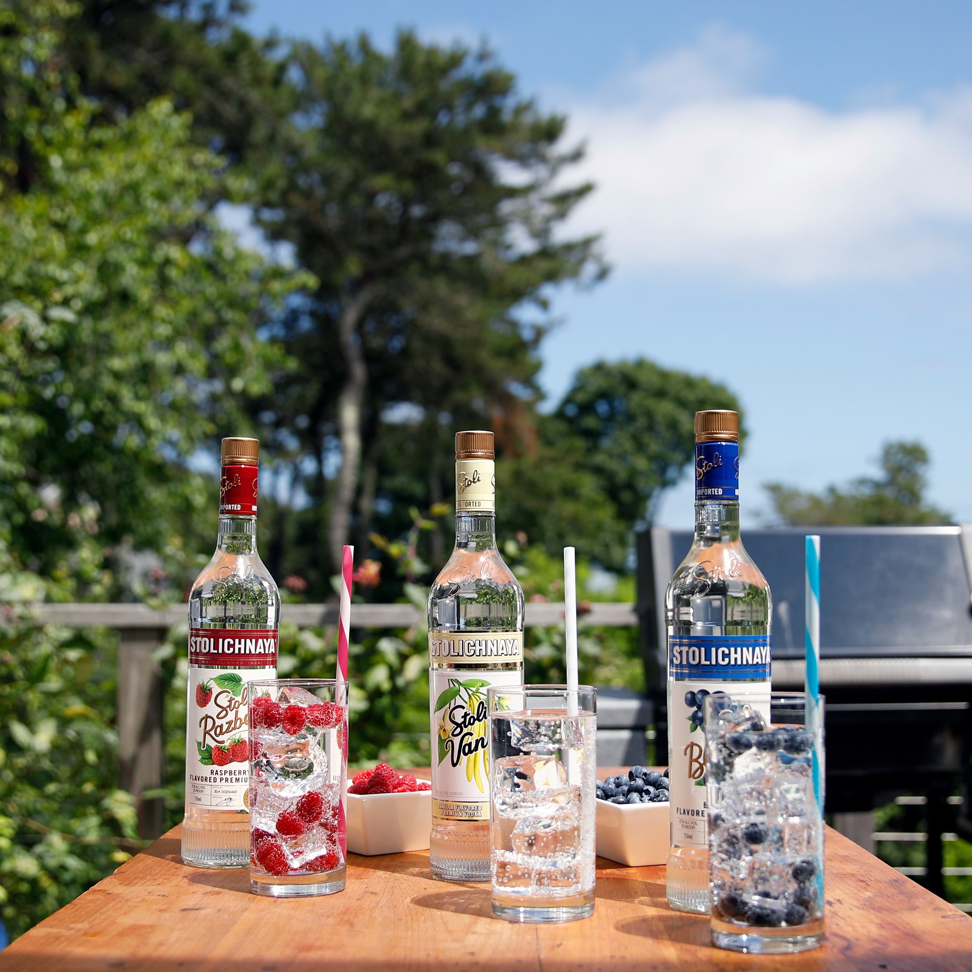 Алкогольный напиток Stoli Vanil 0,7л 37,5% в Украине