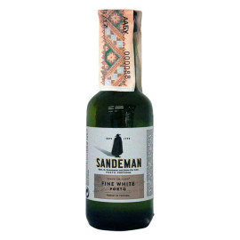 Портвейн Sandeman White Porto Sogrape Vinhos белый сладкий 0,05л 19,5%