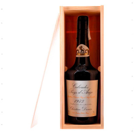 Кальвадос Christian Drouin Coeur de Lion Pays d'Auge 1973 деревянная коробка 0,7л 42%