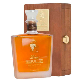 Граппа Berta Тре Соли Тре деревянная коробка 0,7л 43%