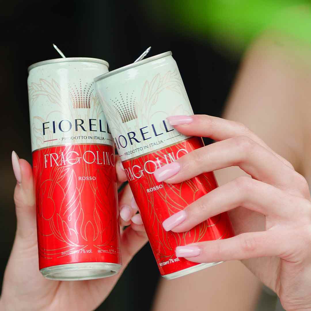 Напиток Fragolino Rosso Fiorelli на основе вина 0,25л 7% ж/б купить