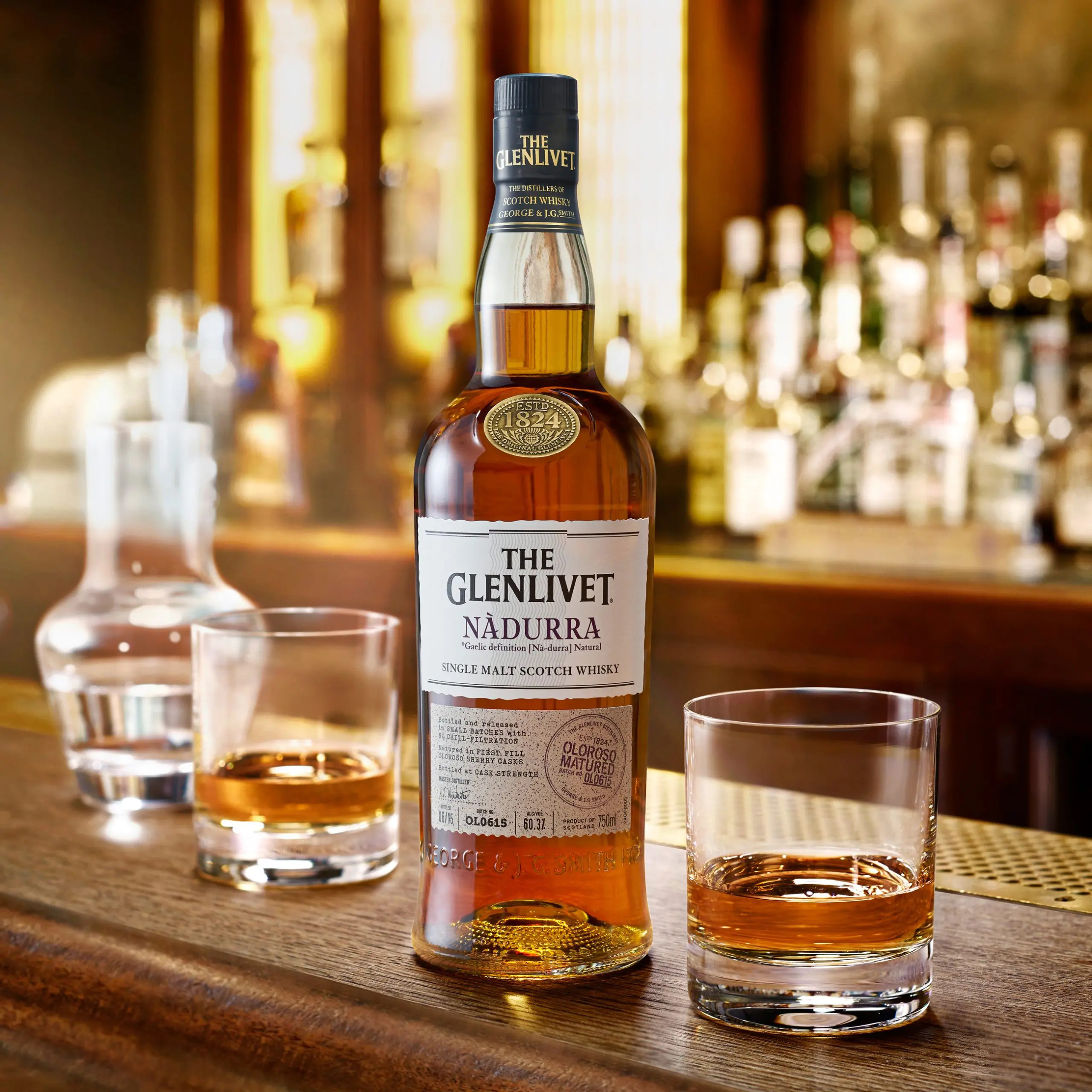 Виски The Glenlivet Nadurra Oloroso 0,7л 61.3% в коробке купить