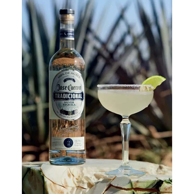 Текила Jose Cuervo Tradicional Silver 0,7л 38% в Украине