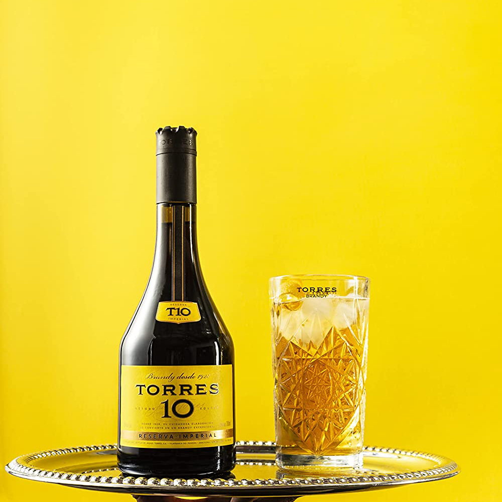 Бренди Torres 10 Gran Reserva 0,7 л 38% +1 стакан купить