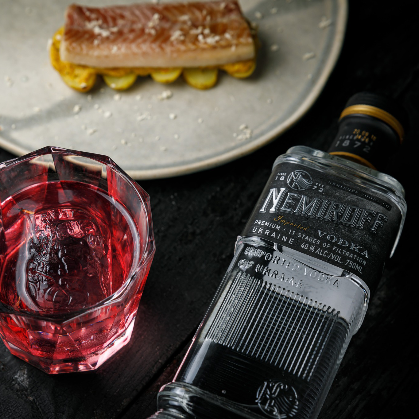 Водка Nemiroff De Luxe 0,5л 40% в Украине