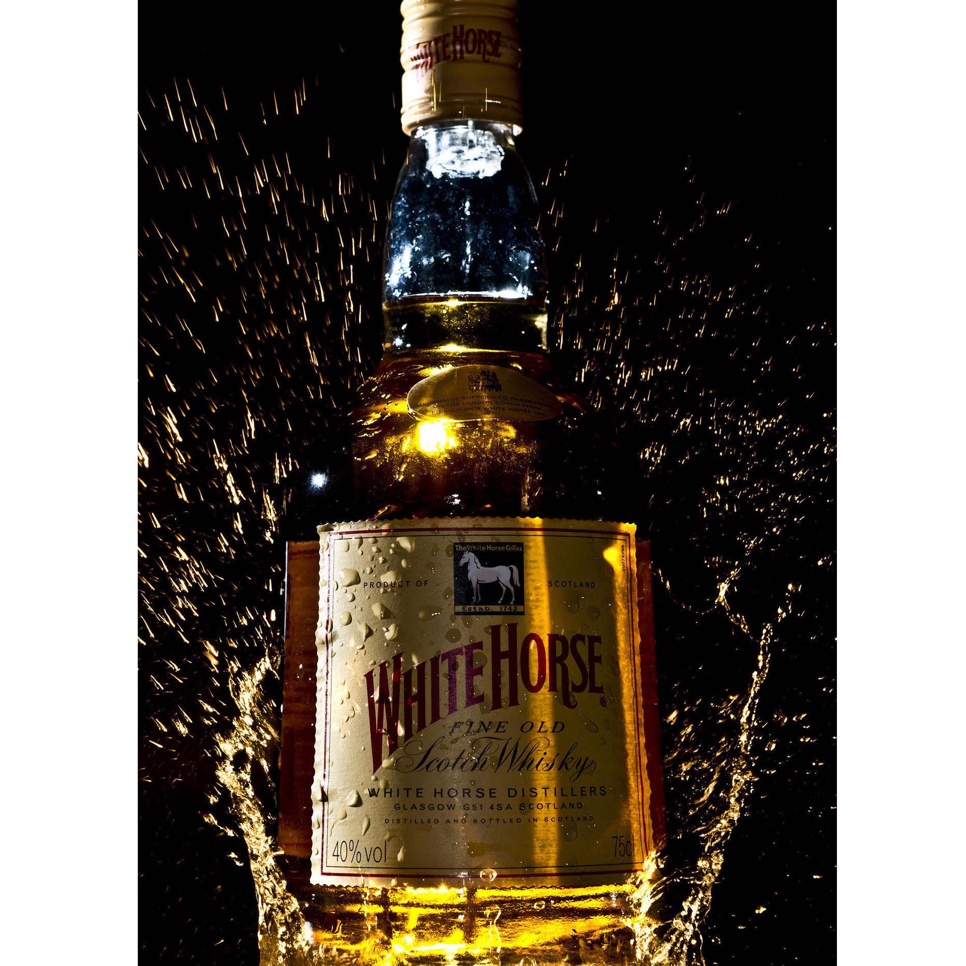 Виски White Horse выдержка 4 года 0,5 л 40% купить