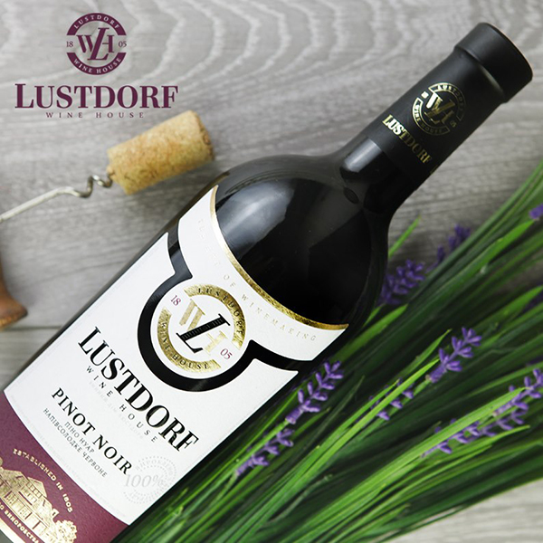 Вино Lustdorf Pinot Noir красное полусладкое 0,75л 11% купить