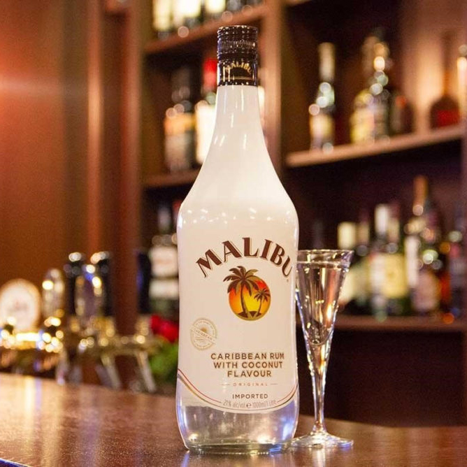 Ликер Malibu 0,7л 21% купить
