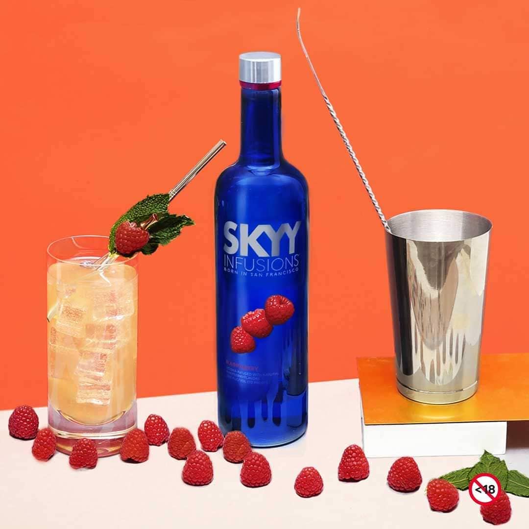 Водка SKYY Infusions Малина 0,75л 35% в Украине
