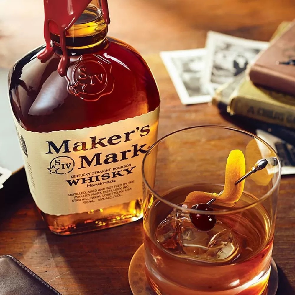Віскі Maker's Mark 0,7 л 45% + 2 склянки купити