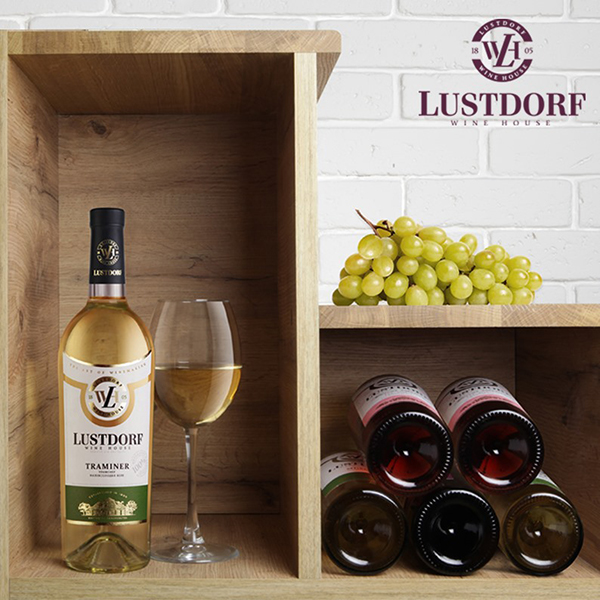 Вино Lustdorf Traminer белое полусладкое 0,75л 9-13% в Украине