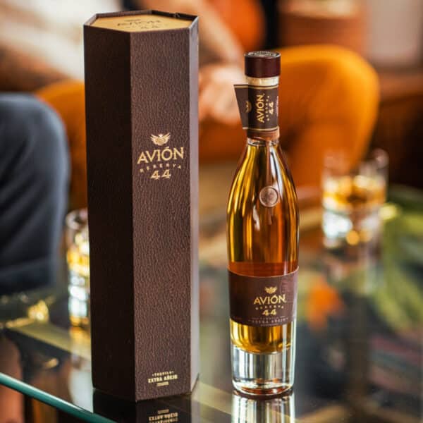 Текила Avion Reserva 44 Extra Anejo Highlands 100% Puro de Agave 0,75л 40% купить