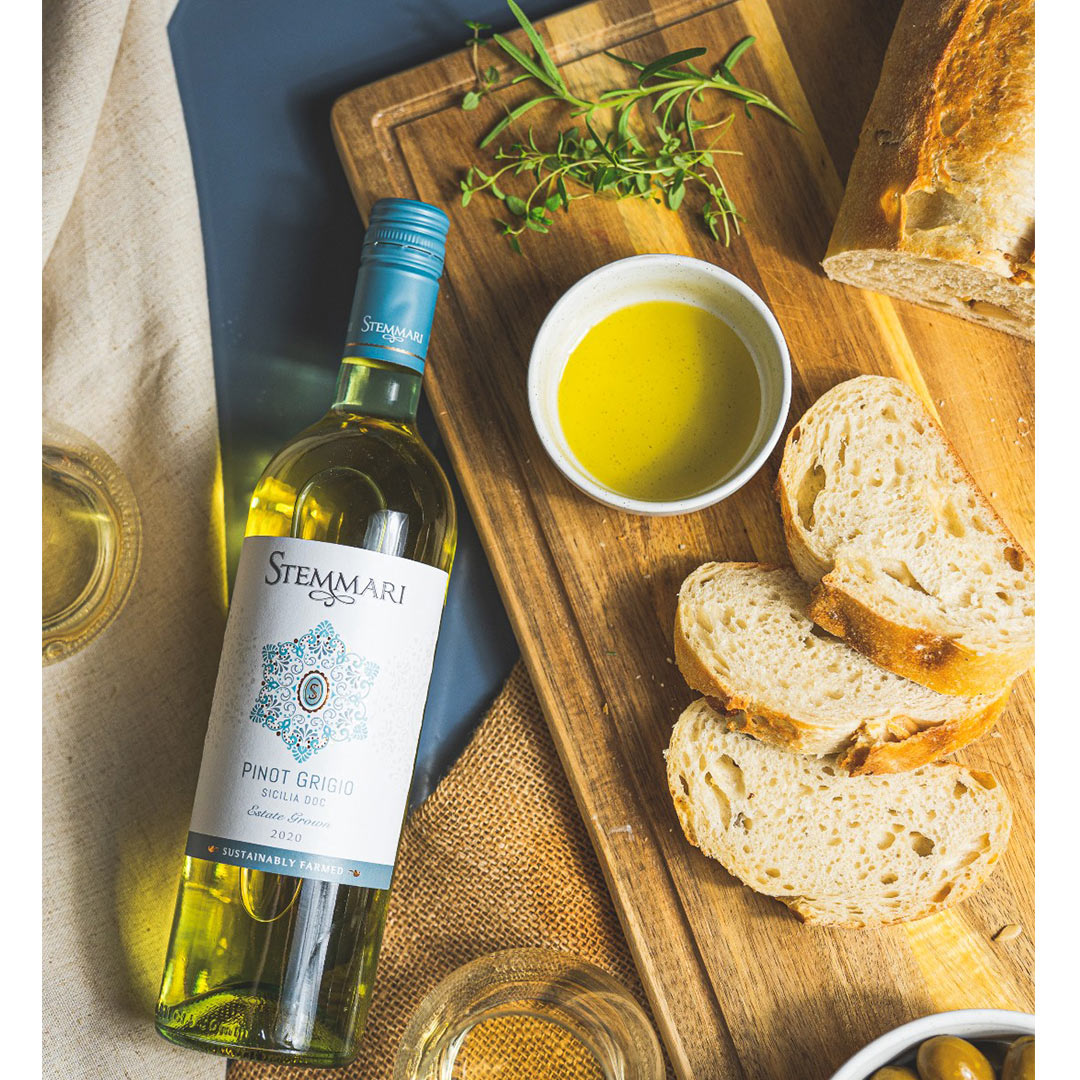 Вино Stemmari Pinot Grigio белое сухое 0,75л 13% купить