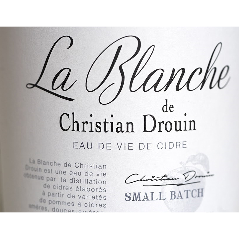 Кальвадос французский Christian Drouin La Blanche Eau de Vie de Cidre 0,7л 40% купить