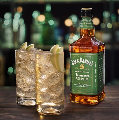 Ликер Jack Daniels Tennessee Apple 1л 35% купить