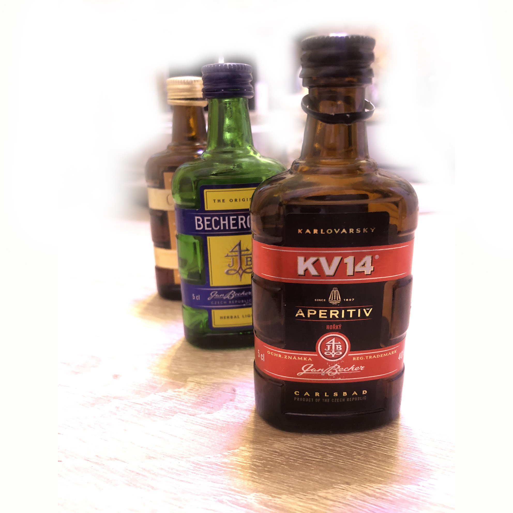 Крепкая настойка горькая на травах KV14 0,5л 40% купить