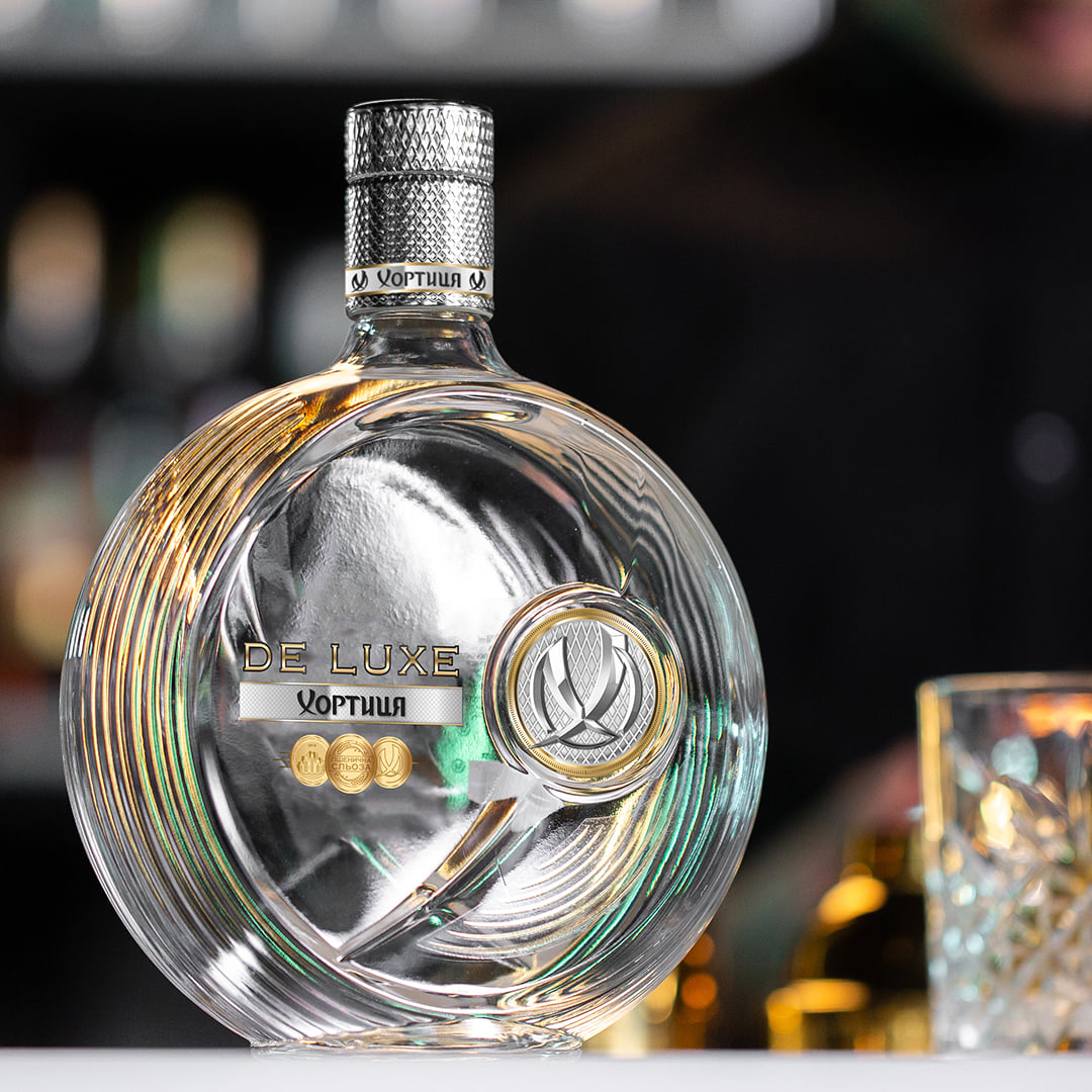 Горілка Хортиця De Luxe 0,75 л 40% в Україні