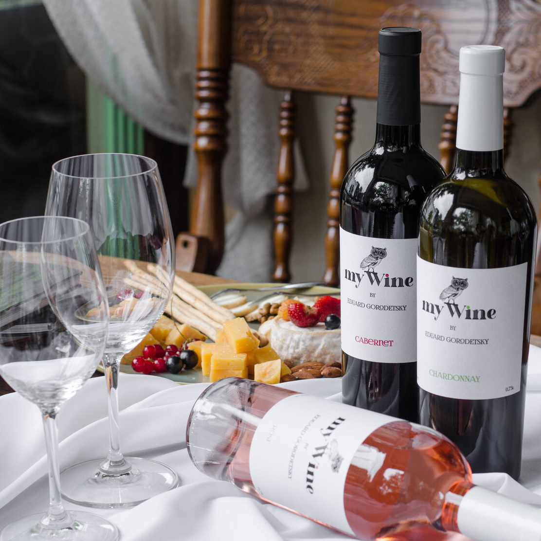 Вино белое сухое My Wine Eduard Gorodetsky Шардоне 0,75л 12,5% купить