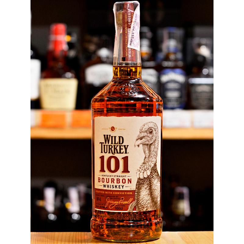 Бурбон Wild Turkey 101 до 8 років витримки 0.7 л 50,5% купити
