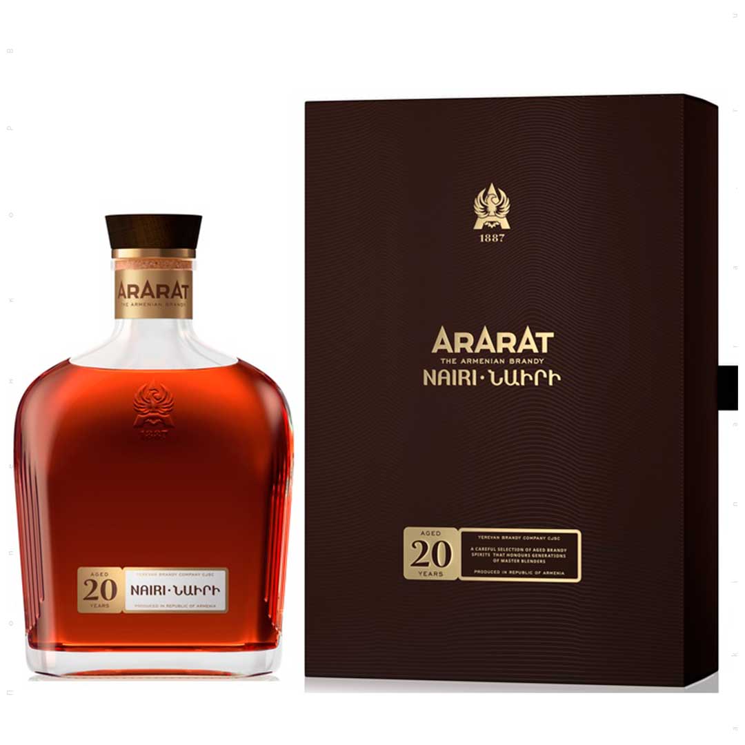 Бренди армянское Ararat Nairi 20 лет выдержки 0,5л 40% в подарочной коробке