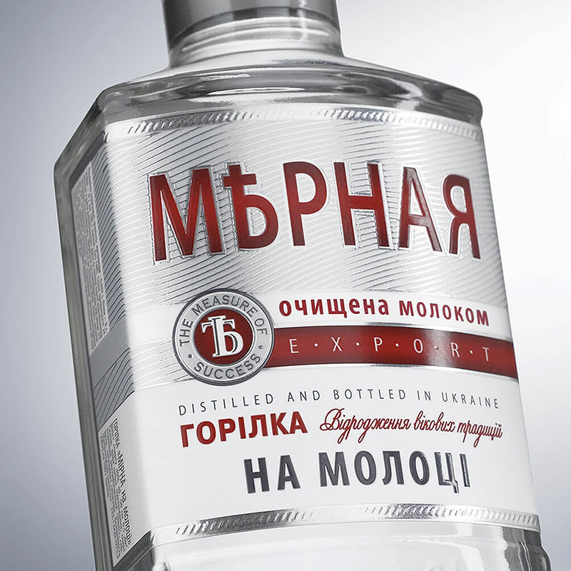 Водка Мерная на молоке экспортная 0,7л 40% купить
