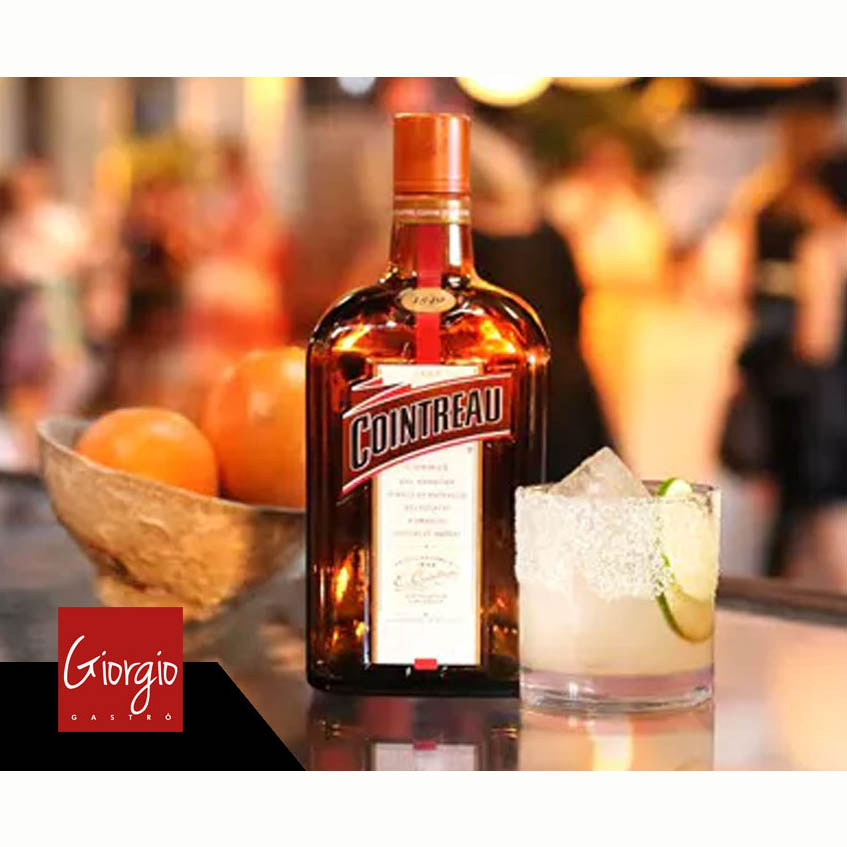 Ликер Cointreau 1л 40% в Украине