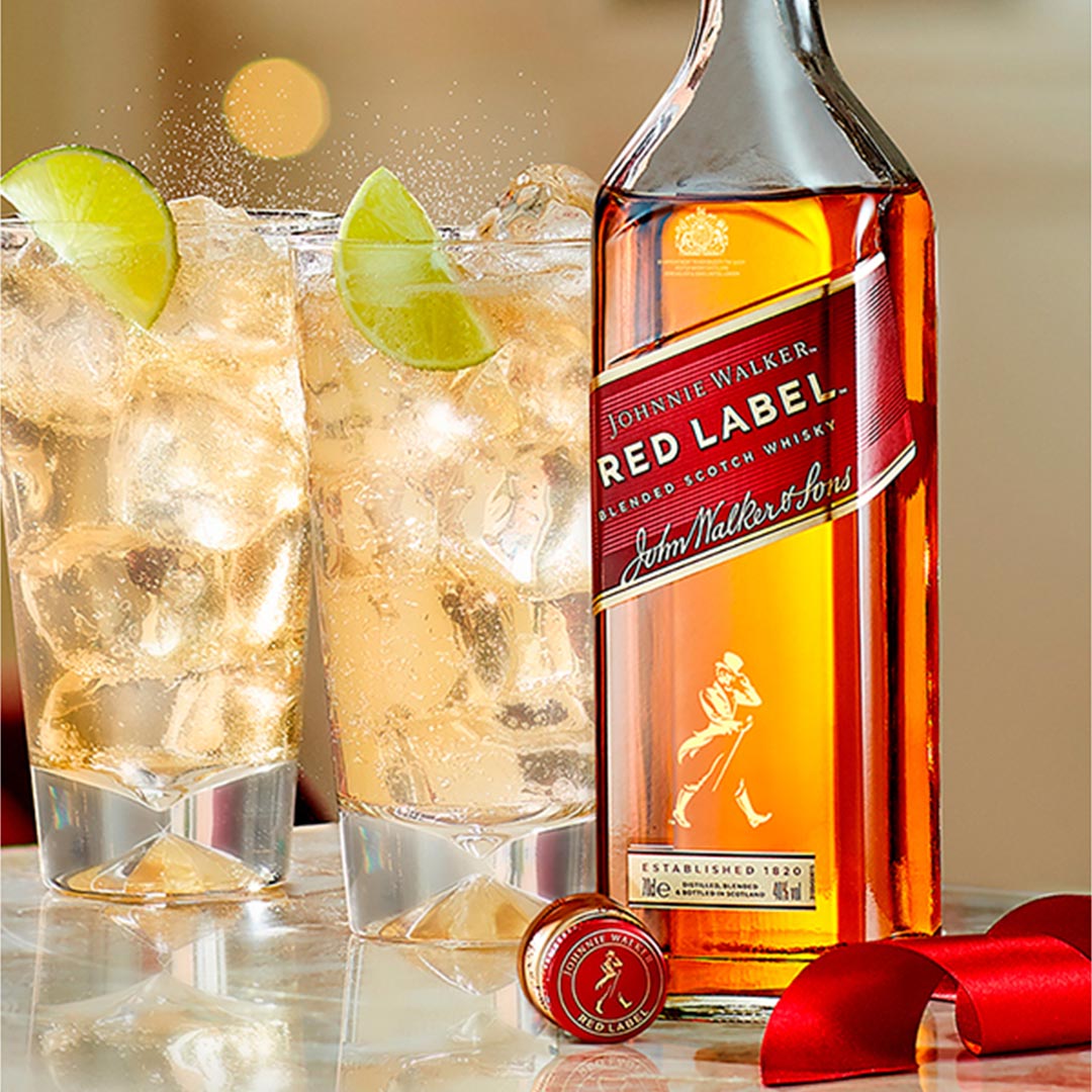 Виски Johnnie Walker Red Label 0,7л 40%+2 стакана подарочной упаковке купить