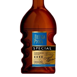 Напиток спиртовой Легкая Рука Special с добавлением коньячных спиртов не меньше 4 лет 0,5л 40% купить