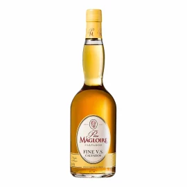Кальвадос Père Magloire Fine 0,7л 40%