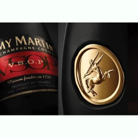 Коньяк Remy Martin VSOP 0,5 л 40% в подарочной упаковке купить