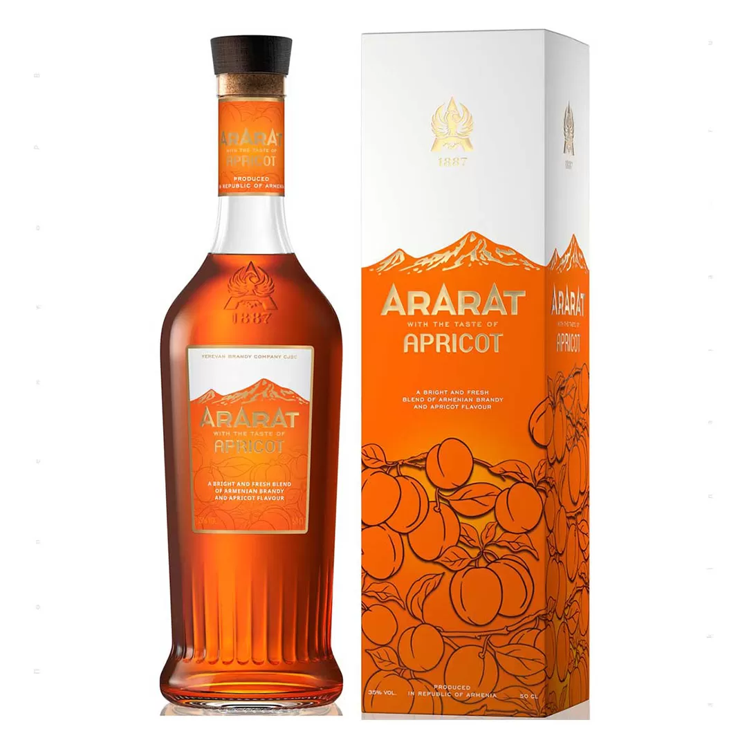 Напиток крепкий алкогольный Ararat Apricot 0,5л 30% в коробке