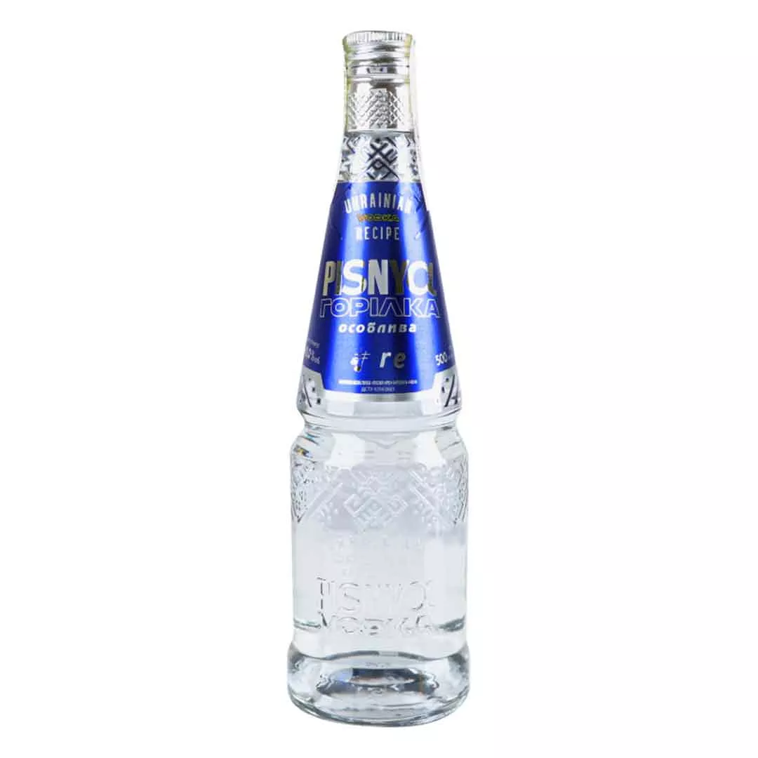 Водка Pisnya Рэ 0,5л 40%