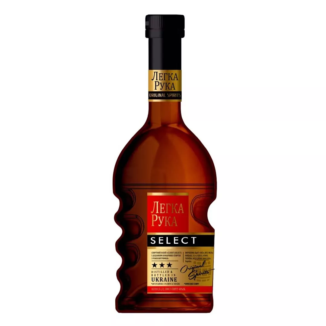Напиток спиртовой Легкая Рука Select с добавлением коньячных спиртов не меньше 3 лет 0,5л 40%