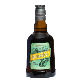 Cпиртной напиток грушевый Кальвадос Прикарпатський 0,5 л 40%