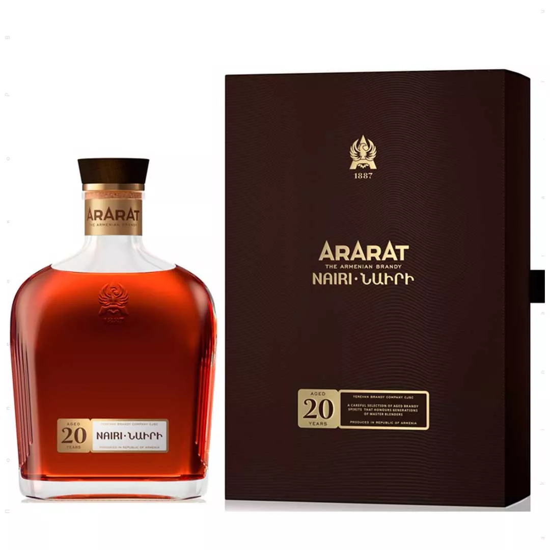 Бренди армянское Ararat Nairi 20 лет выдержки 0,5л 40% в подарочной коробке