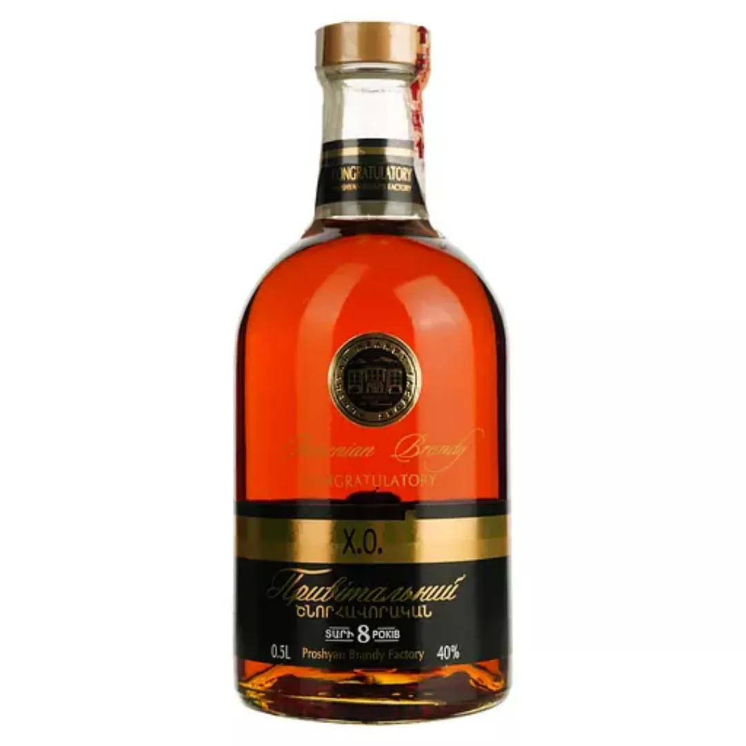 Бренди армянский "Поздравительный" 8 лет выдержки 0,5л 40%