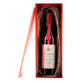Арманьяк Armagnac Castarede 1978 янтарный в деревянной коробке 0,7л 40%