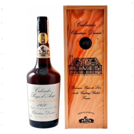 Кальвадос Christian Drouin Coeur de Lion Pays d'Auge 1970 деревянная коробка 0,7л 42%