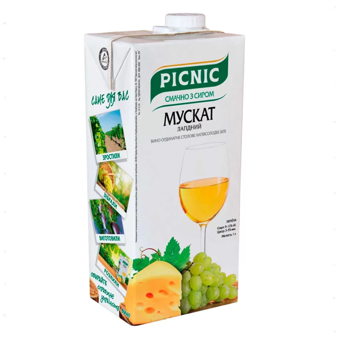 Вино Picnic Мускат Кроткое белое полусладкое 1л 9-12%