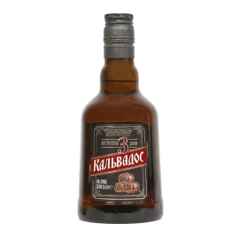 Спиртной напиток яблочный Кальвадос Прикарпатский 3 года выдержки 0.5 л 40%