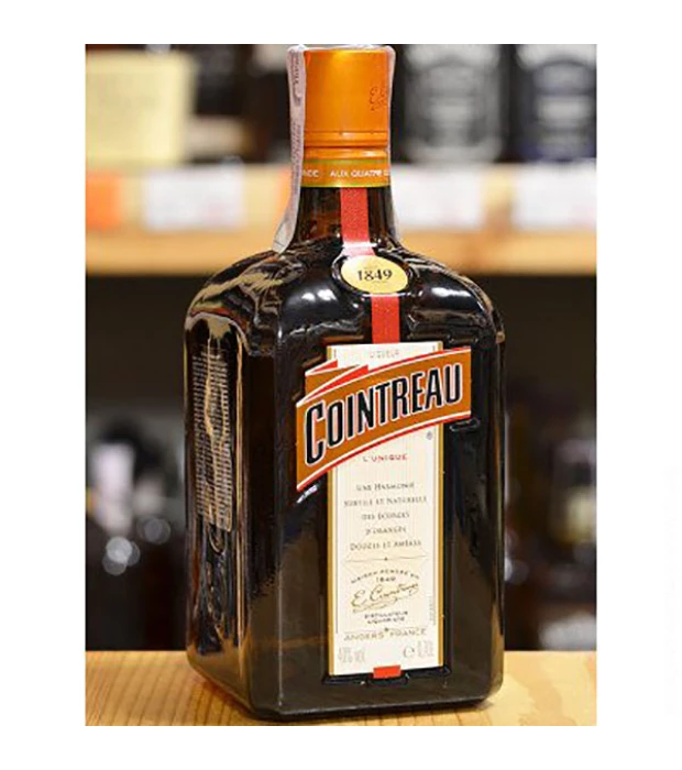 Ликер Cointreau 0,7л 40% купить