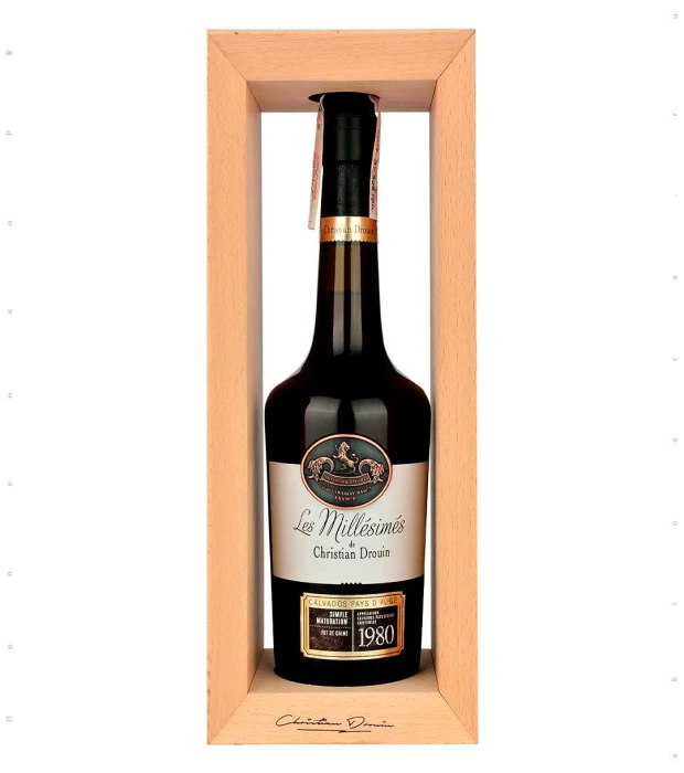 Кальвадос Christian Drouin Coeur de Lion Pays d'Auge 1980 деревянная коробка 0,7л 42%