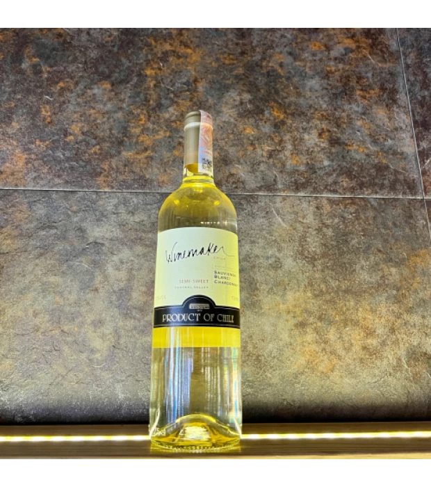 Вино Winemaker Sauvignon Blanc/Chardonnay белое полусладкое 0,75л 12% купить