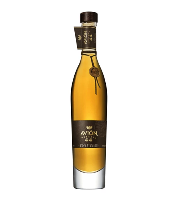 Текила Avion Reserva 44 Extra Anejo Highlands 100% Puro de Agave 0,75л 40%