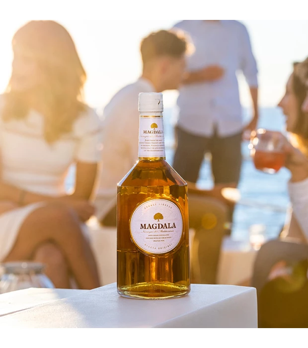 Ликер апельсиновый Magdala 0,7л 35% купить