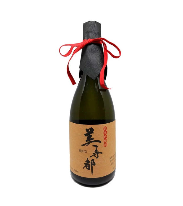 Саке Junmai Ginjo 0,72л 14,5%