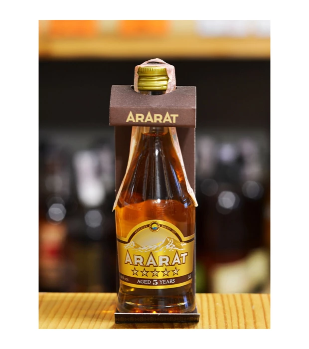Бренди армянское Ararat 5 лет выдержки 0,05л 40% купить